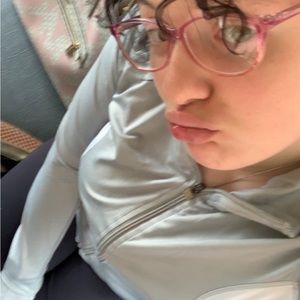 Meet your Posher, Valerie